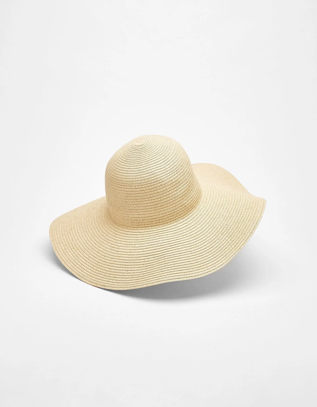 Floppy hat