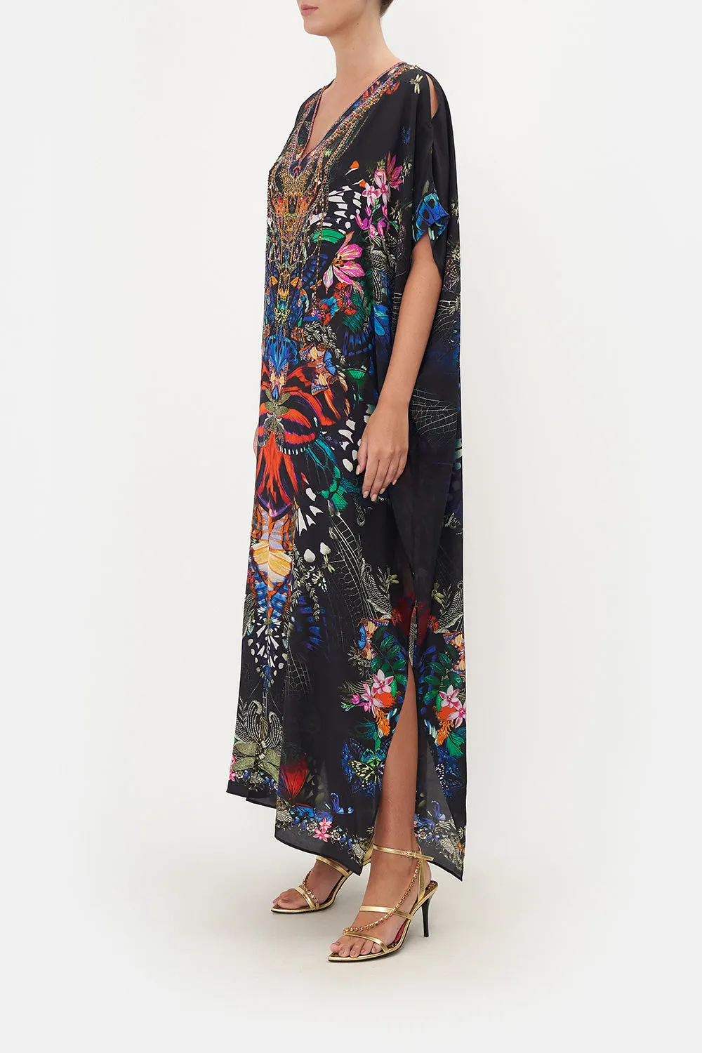 SLIM FIT KAFTAN WITH SPLIT FLUTTER BY