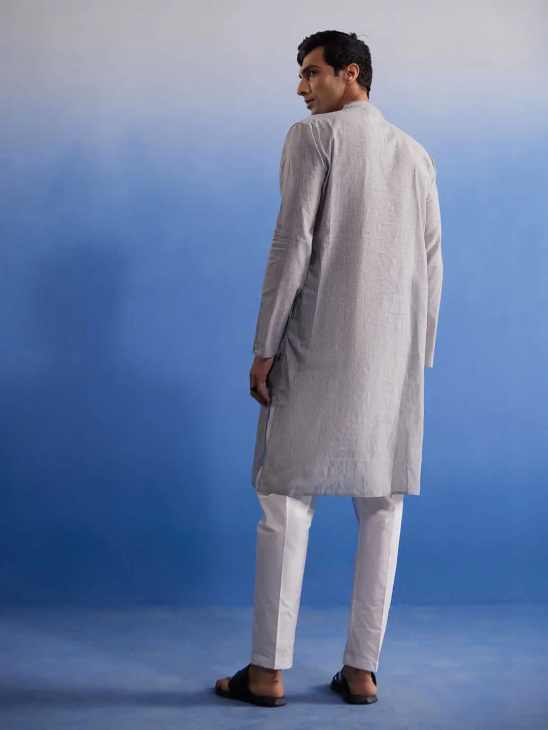 VASTRAMAY Grey Handloom Cotton Kurta Pyjama