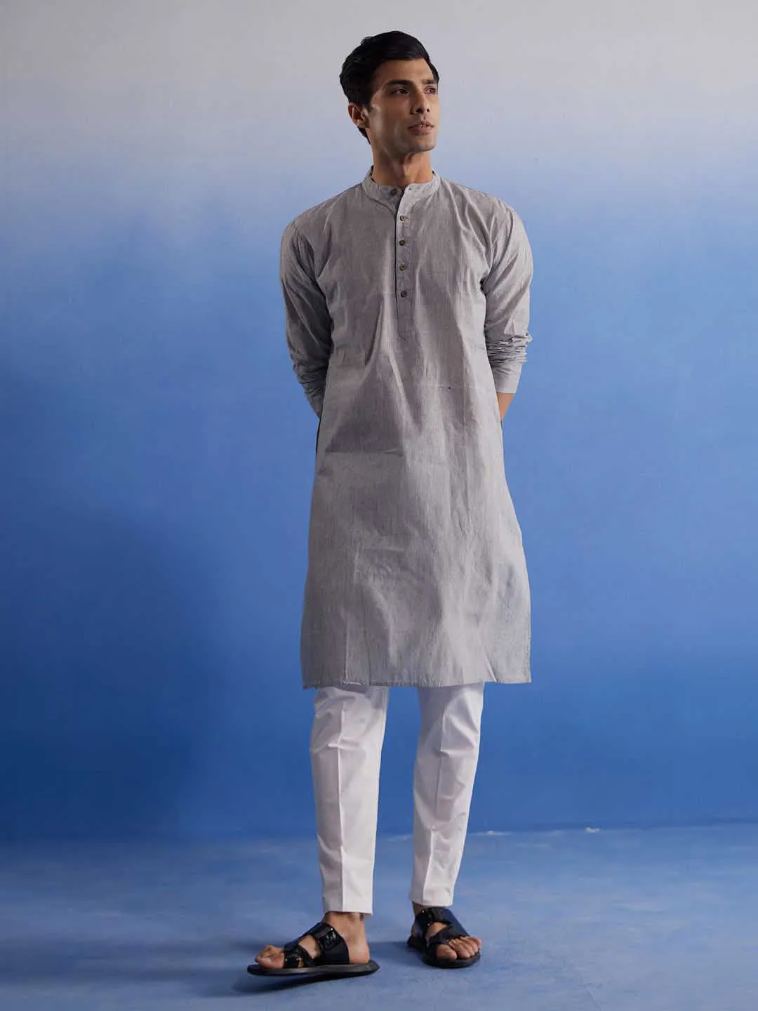 VASTRAMAY Grey Handloom Cotton Kurta Pyjama